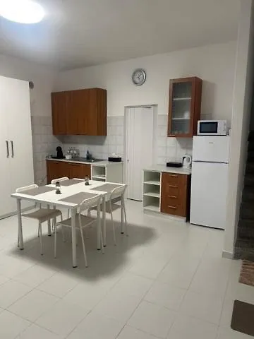 Homestay Malpensa Rooms Case Nuove